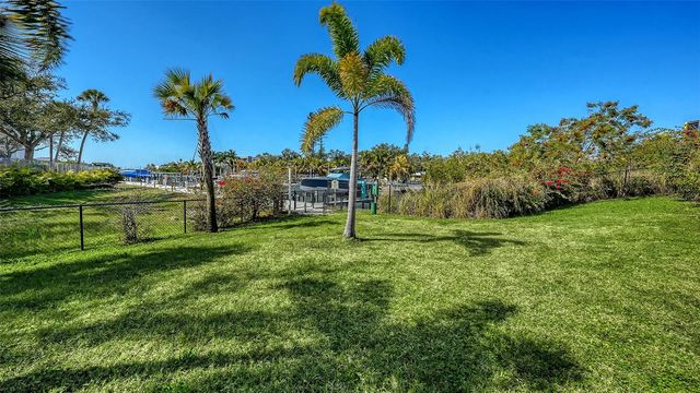 1709 N TAMIAMI TRAIL 223, Sarasota, FL 34234