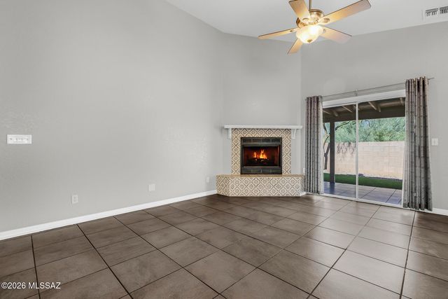 3204 W Vuelta De Los Mineros, Tucson, AZ 85745