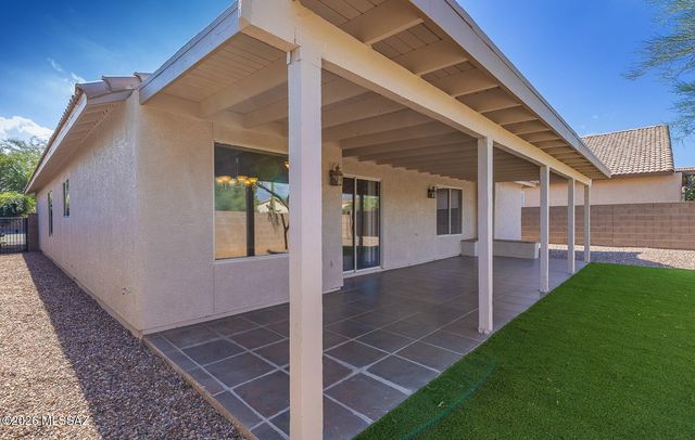 3204 W Vuelta De Los Mineros, Tucson, AZ 85745