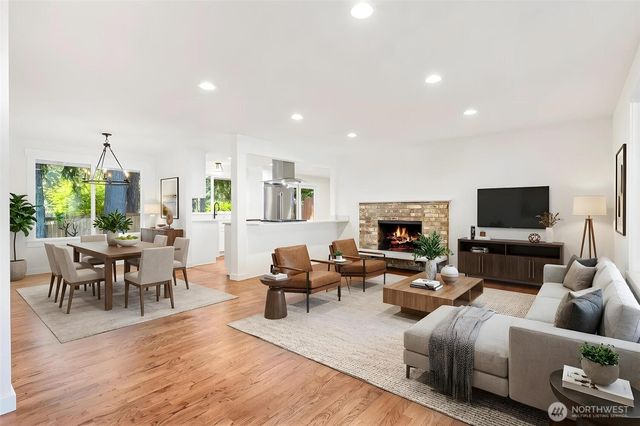 11903 NE 142nd Place, Kirkland, WA 98034