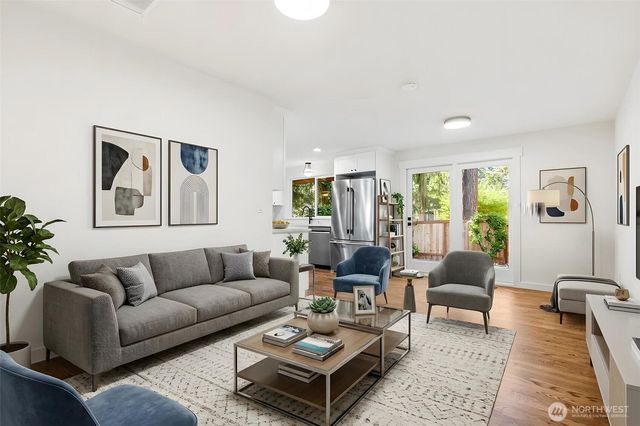 11903 NE 142nd Place, Kirkland, WA 98034
