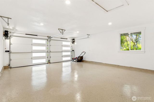 11903 NE 142nd Place, Kirkland, WA 98034