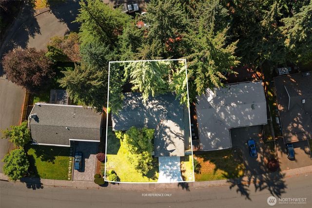 11903 NE 142nd Place, Kirkland, WA 98034