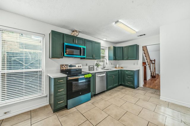 13314 Agarita Lane, Houston, TX 77083