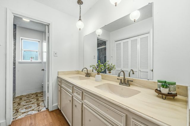 13314 Agarita Lane, Houston, TX 77083