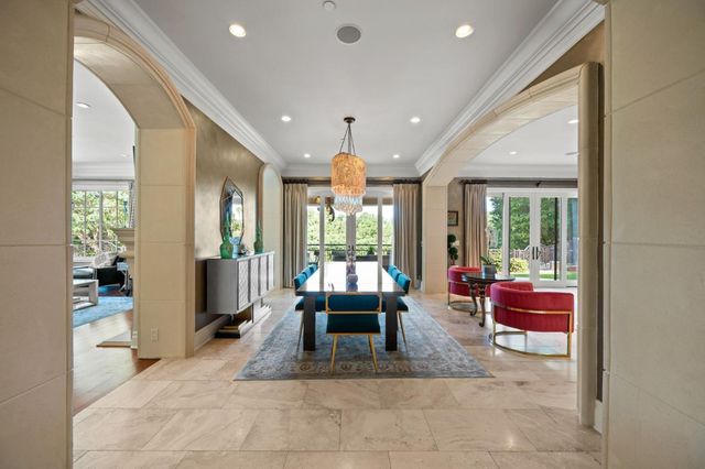 15301 Robin Anne Lane, Monte Sereno, CA 95030