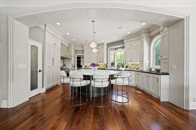 15301 Robin Anne Lane, Monte Sereno, CA 95030