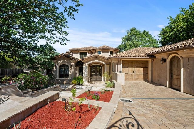 15301 Robin Anne Lane, Monte Sereno, CA 95030