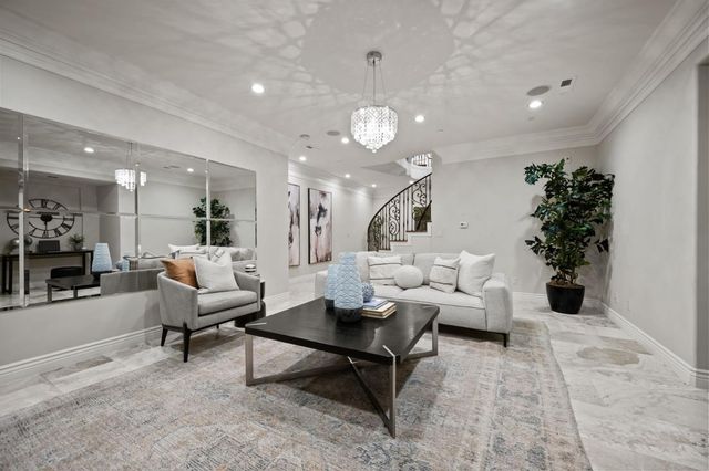 15301 Robin Anne Lane, Monte Sereno, CA 95030