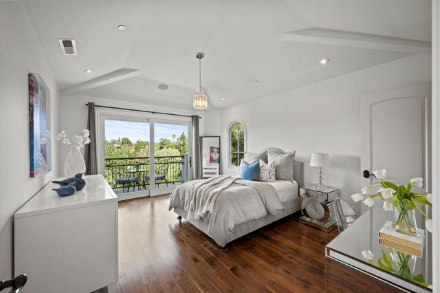 15301 Robin Anne Lane, Monte Sereno, CA 95030