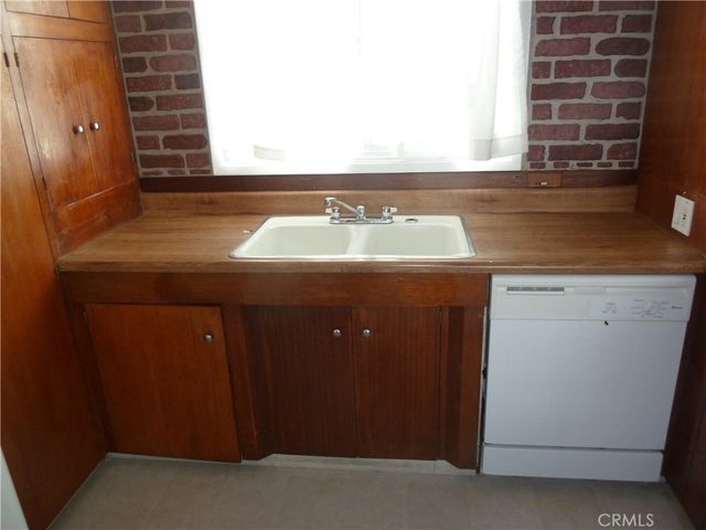 518 Palm Drive, Hermosa Beach, CA 90254