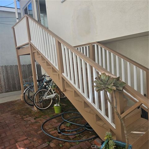 518 Palm Drive, Hermosa Beach, CA 90254