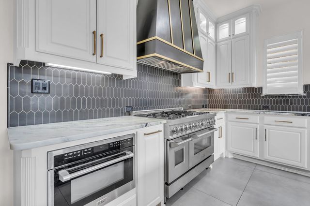 1244 Grant Avenue, Lantana, TX 76226