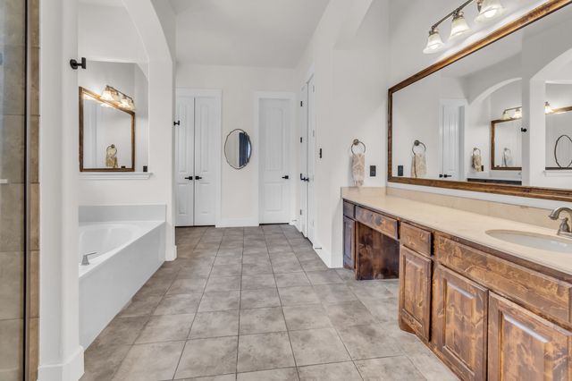 1244 Grant Avenue, Lantana, TX 76226