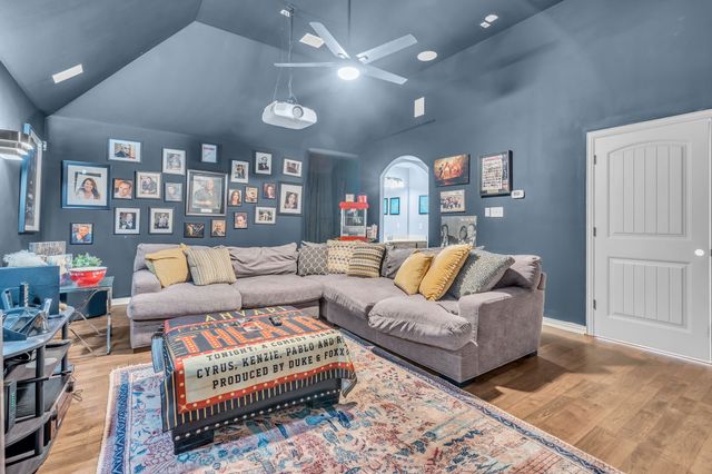 1244 Grant Avenue, Lantana, TX 76226