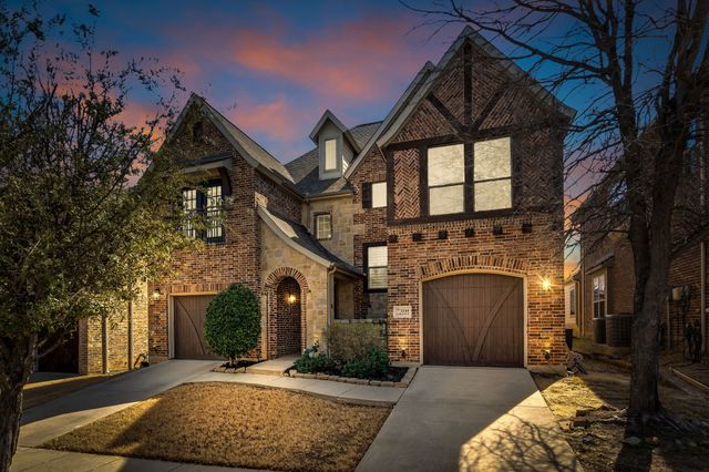 1244 Grant Avenue, Lantana, TX 76226