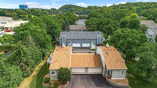 5621 Pompano Drive, Minnetonka, MN 55343