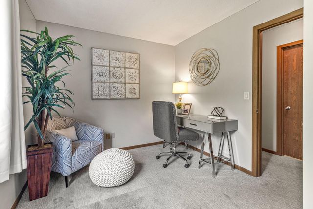 5621 Pompano Drive, Minnetonka, MN 55343