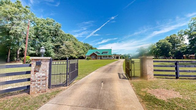 444 Hicks Road, Dothan, AL 36303