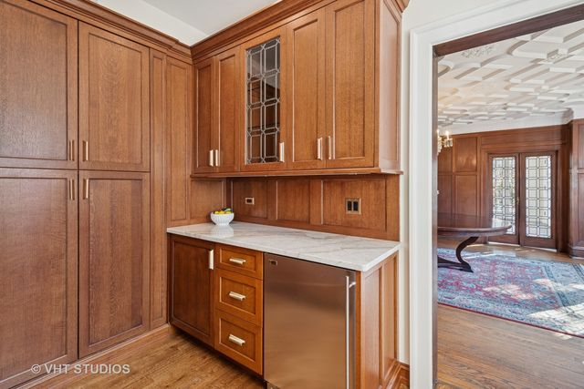 1120 Forest Avenue, Evanston, IL 60202