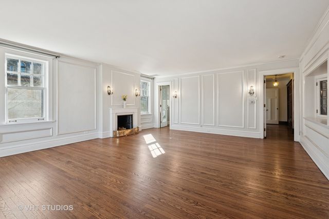 1120 Forest Avenue, Evanston, IL 60202