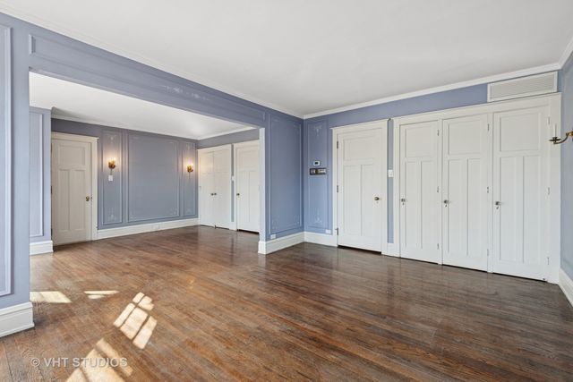 1120 Forest Avenue, Evanston, IL 60202