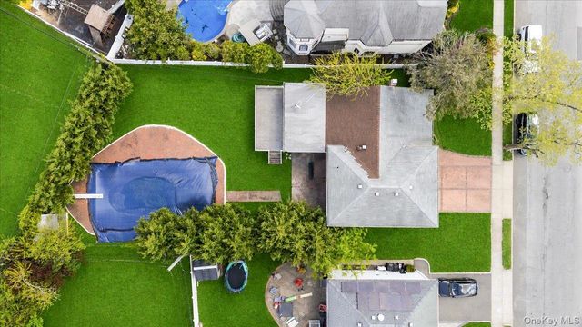 960 Cliffside Avenue, North Woodmere, NY 11581