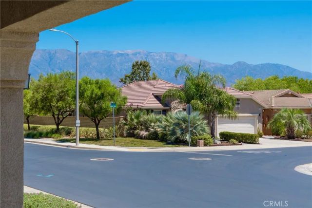 237 White Sands, Beaumont, CA 92223