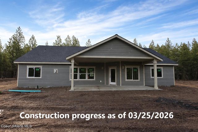 7741 E Howard Rd, Athol, ID 83801