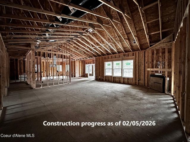 7741 E Howard Rd, Athol, ID 83801