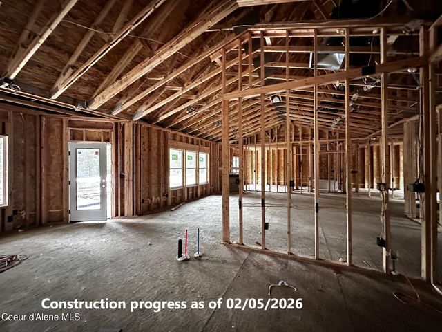 7741 E Howard Rd, Athol, ID 83801