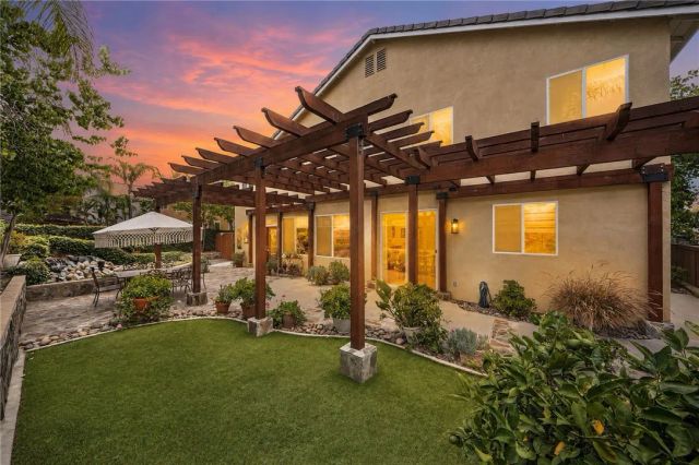 26352 Palm Tree, Murrieta, CA 92563