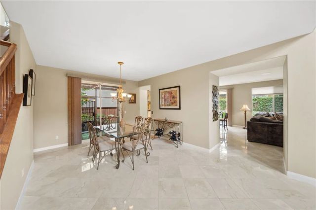 26352 Palm Tree, Murrieta, CA 92563