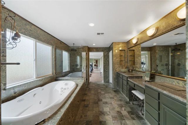 26352 Palm Tree, Murrieta, CA 92563