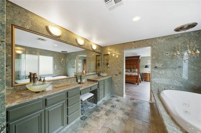 26352 Palm Tree, Murrieta, CA 92563