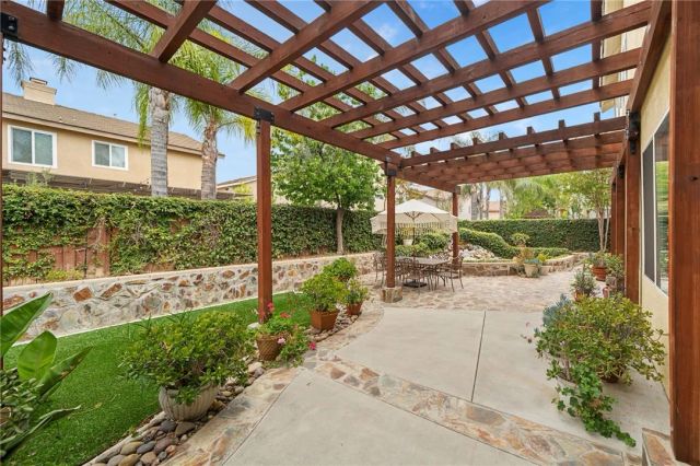26352 Palm Tree, Murrieta, CA 92563