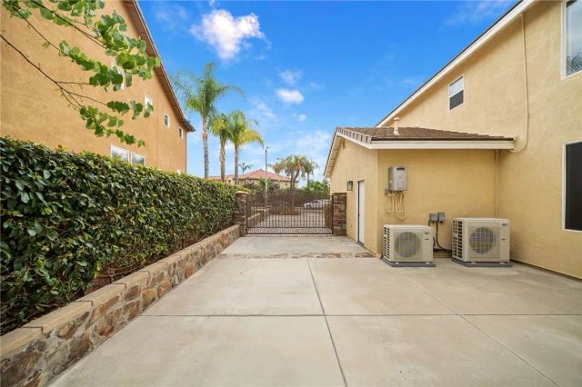 26352 Palm Tree, Murrieta, CA 92563