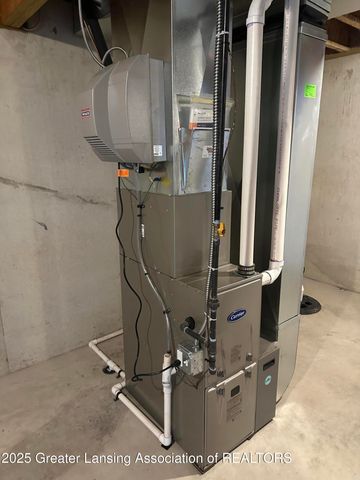 1467 Superior Drive 18, St. Johns, MI 48879