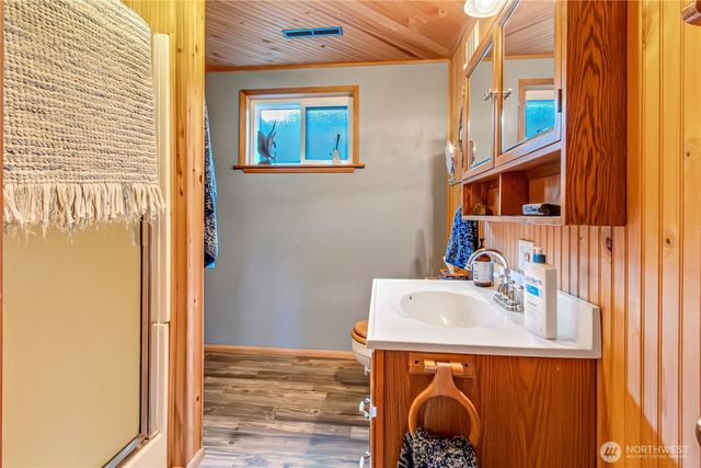3608 65th Ave W, University Place, WA 98466