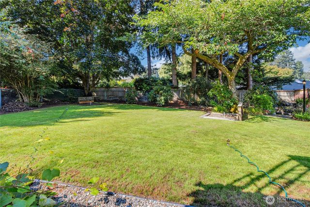 3608 65th Ave W, University Place, WA 98466