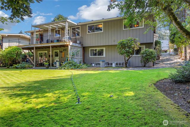 3608 65th Ave W, University Place, WA 98466