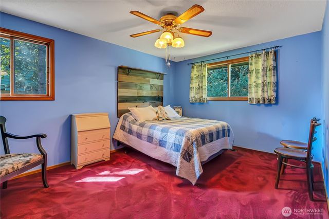 3608 65th Ave W, University Place, WA 98466