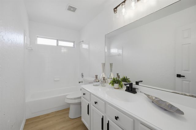 1951 Harvester Drive, Rockwall, TX 75032