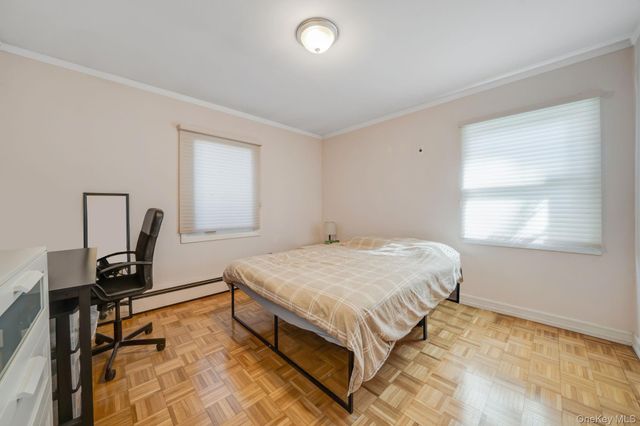 22 Bucknell Lane, Stony Brook, NY 11790