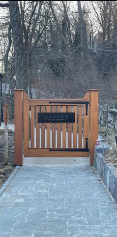 22 Bucknell Lane, Stony Brook, NY 11790