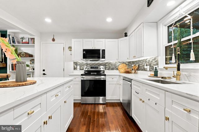 2848 GUNARETTE WAY, Silver Spring, MD 20906
