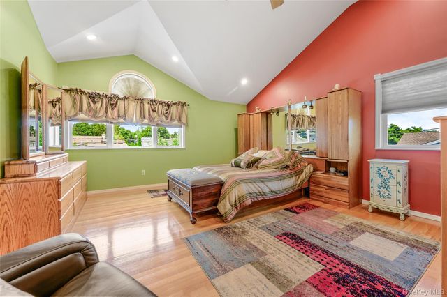 262 Rose Street, Massapequa Park, NY 11762