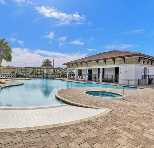 3350 W 112th St, Hialeah, FL 33018