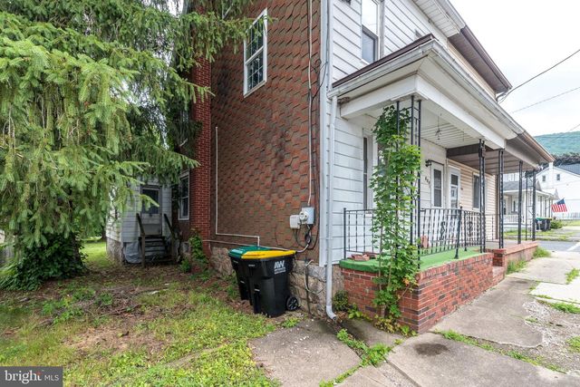402 HOBART ST, Ashland, PA 17921