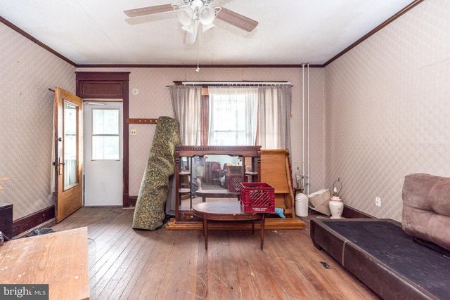 402 HOBART ST, Ashland, PA 17921